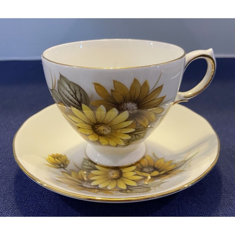 Queen Anne Bone China Cup and Saucer, Yellow Daisies, Made in England